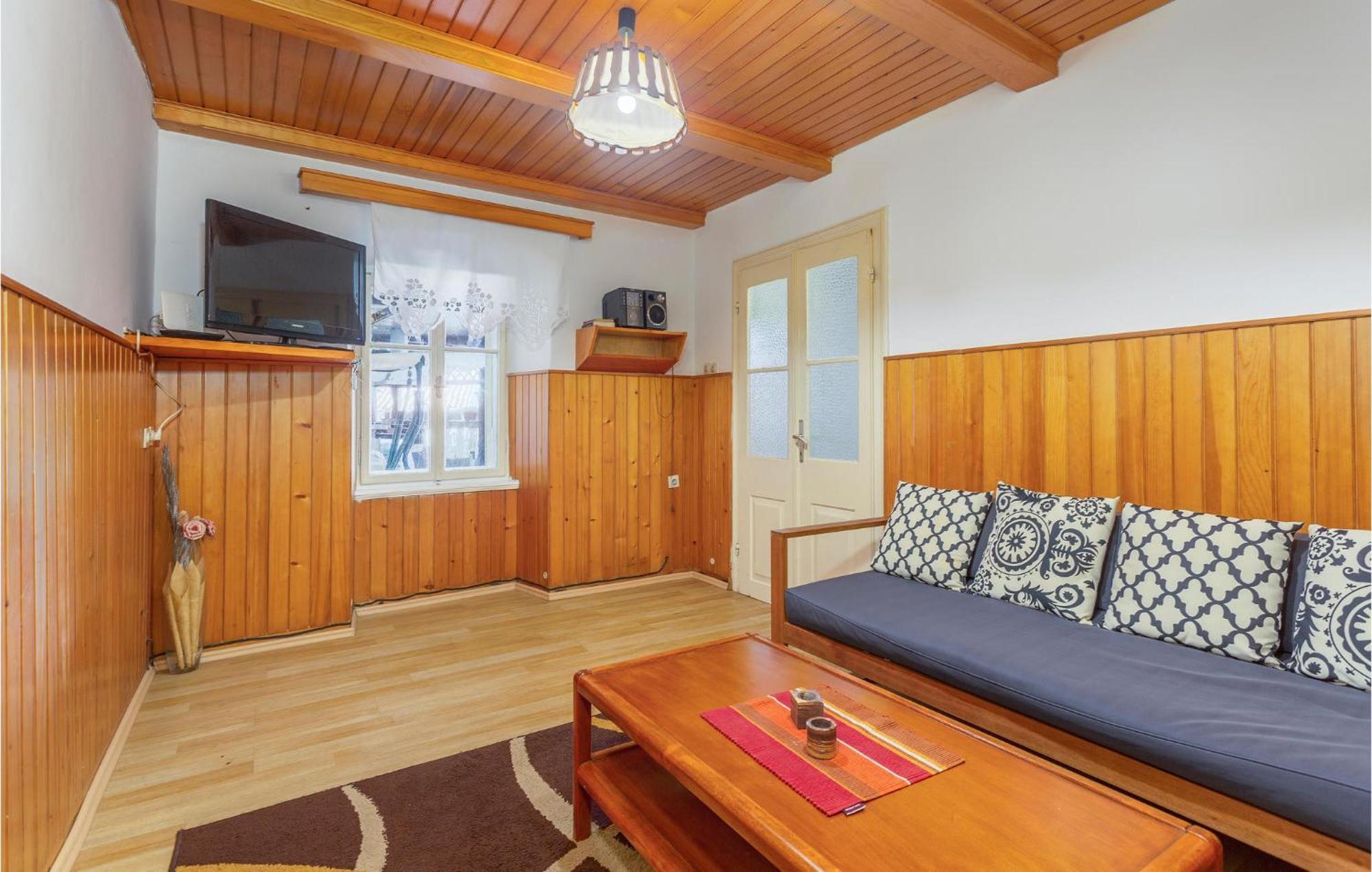 Cozy Home In Omisalj With Kitchen Extérieur photo